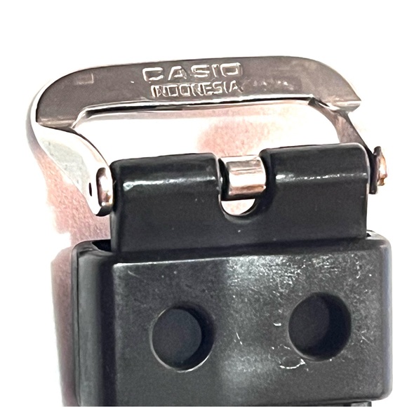 Casio G-Shock G-2310-R Solar Data Memory Watch - Picture 7 of 12